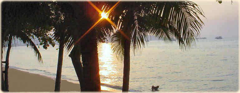 Coucher de soleil sur la baie de Pattaya, location appartement flat studio chambre à Pattaya Jomtien